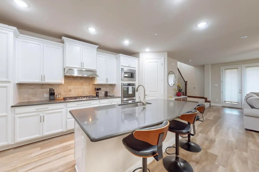 Legacy West, Frisco and Plano, Los Colinas, corporate housing, temp housing, executive rental, executive housing