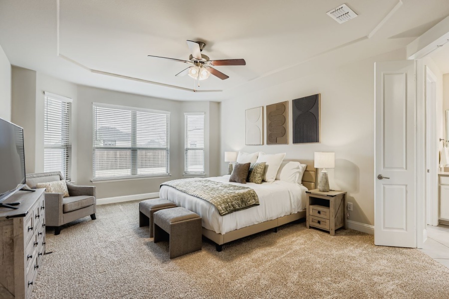 Corporate Housing, Frisco, Plano, Furnished rental, Executive housing, insurance claim housing.