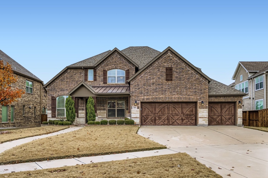 Corporate Housing, Frisco, Plano, Furnished rental, Executive housing, insurance claim housing.