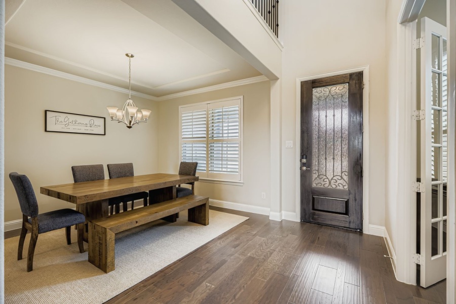 Corporate Housing, Frisco, Plano, Furnished rental, Executive housing, insurance claim housing.