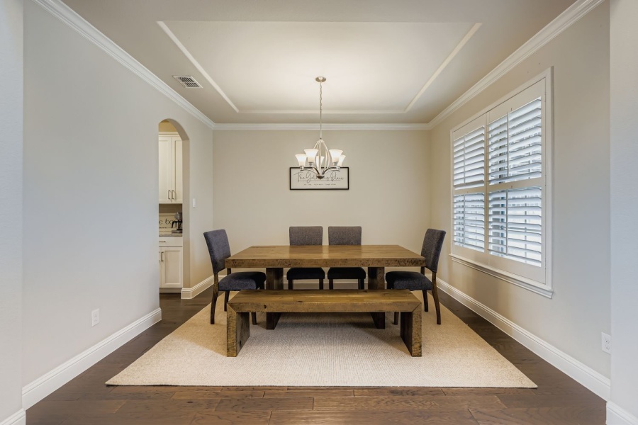 Corporate Housing, Frisco, Plano, Furnished rental, Executive housing, insurance claim housing.